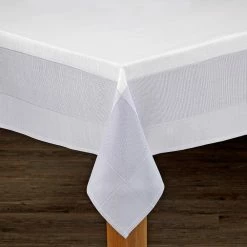 Bohemia 60 in. x 104 in. White/Grey 100% Polyester Tablecloth by Lintex