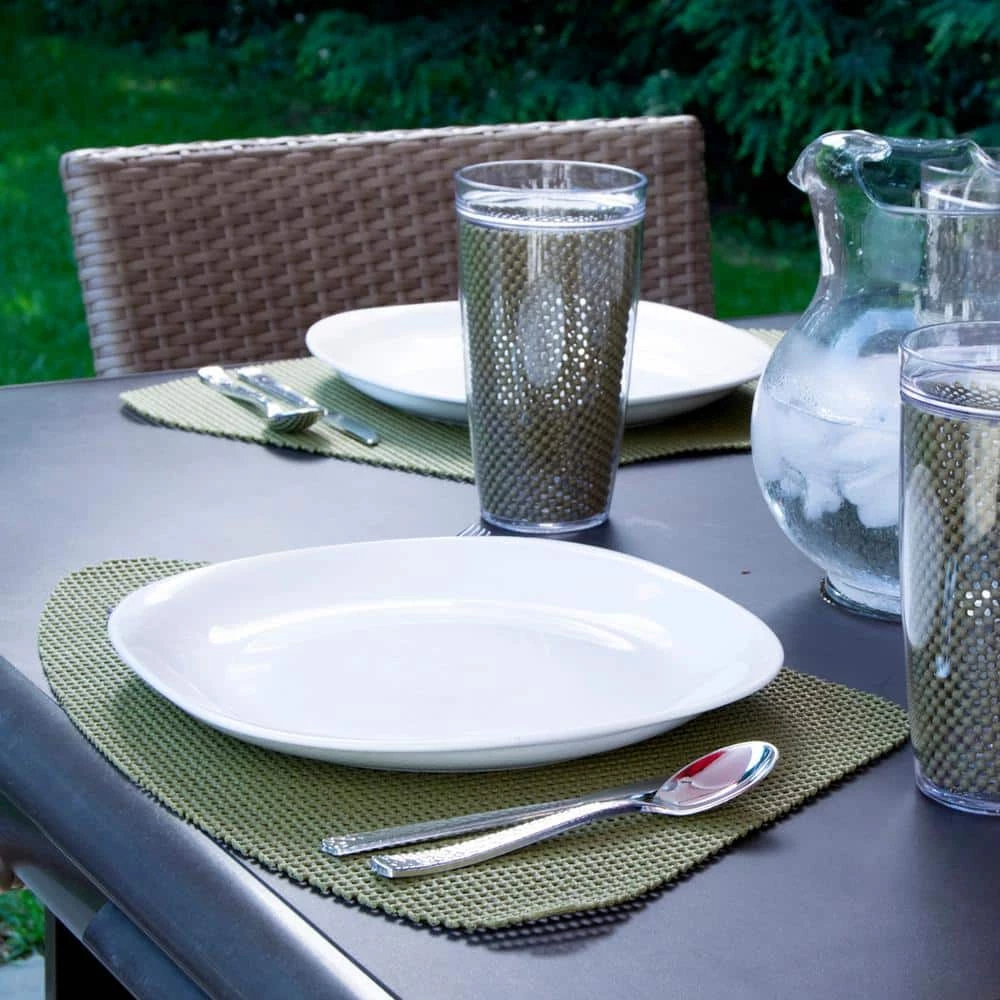 Fishnet 19 in. x 13 in. Moss PVC Covered Jute Wedge Placemat (Set of 6) by Kraftware 5 Fishnet 19 in. x 13 in. Moss PVC Covered Jute Wedge Placemat (Set of 6) by Kraftware - Image 3