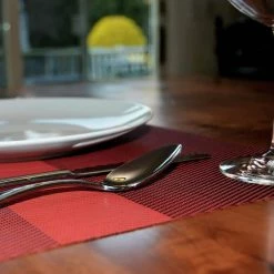 EveryTable 18 in. x 12 in. Cherry & Black Twill PVC Placemat (Set of 6) by Kraftware -Table Linens Shop reds pinks kraftware placemats 42847 4f 1000