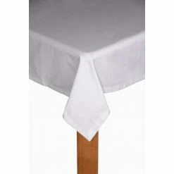 Hotel Butler Service 70 in. x 108 in 100% Cotton Tablecloth by Lintex